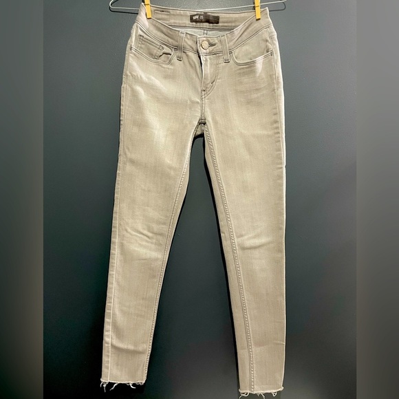 Levi Strauss & Co./Levi’s Womens High Rise Skinny Jeans | Gray/good conditions - Picture 1 of 9